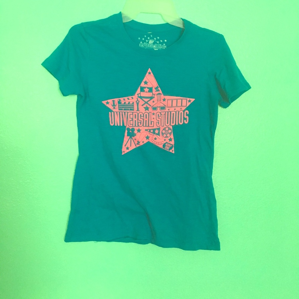 Universal studio shirt