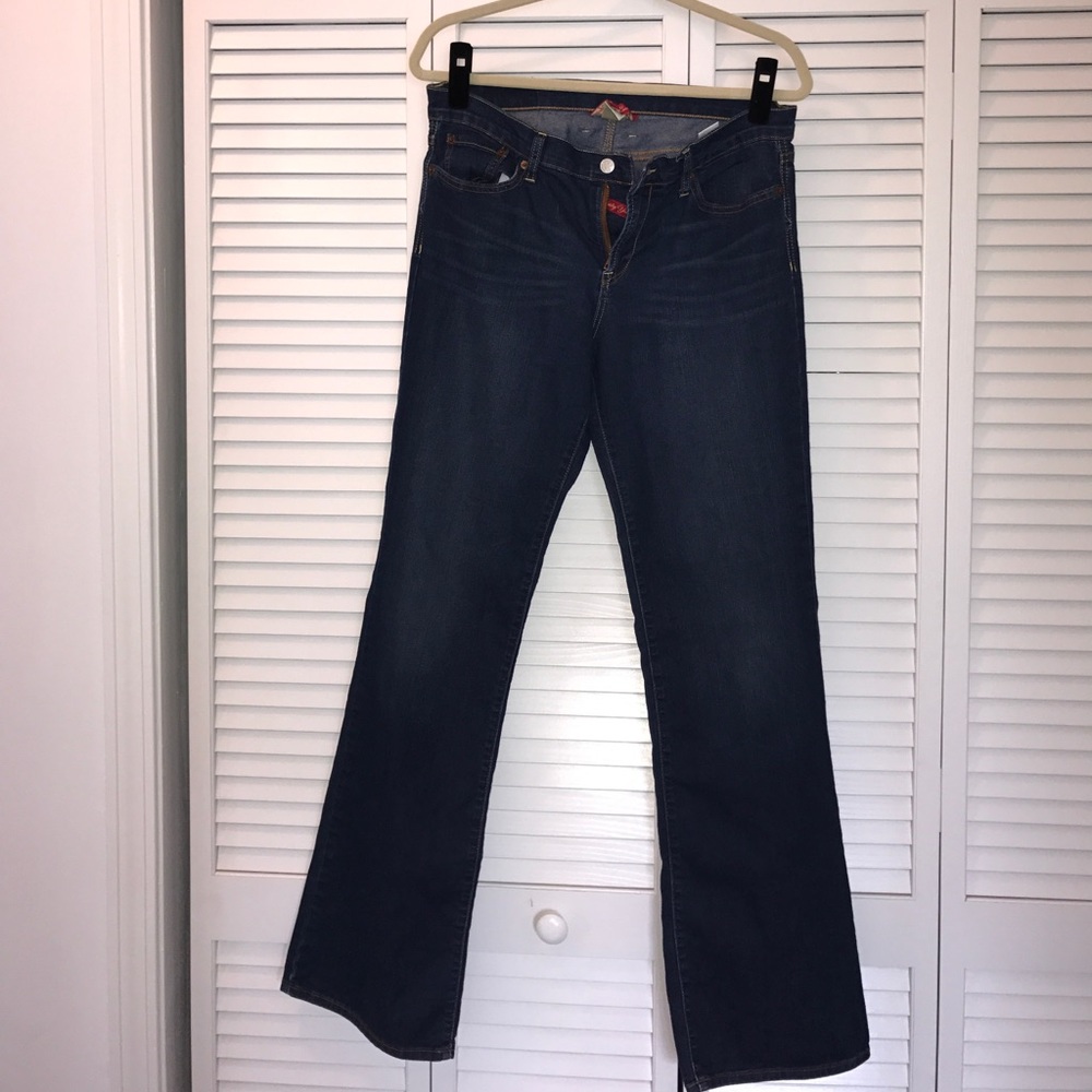 Lucky Jeans