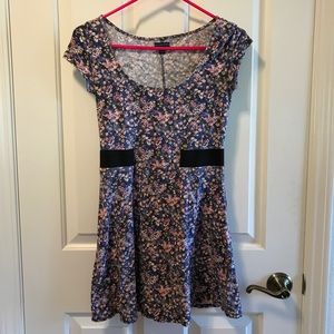 American Eagle Floral Dress