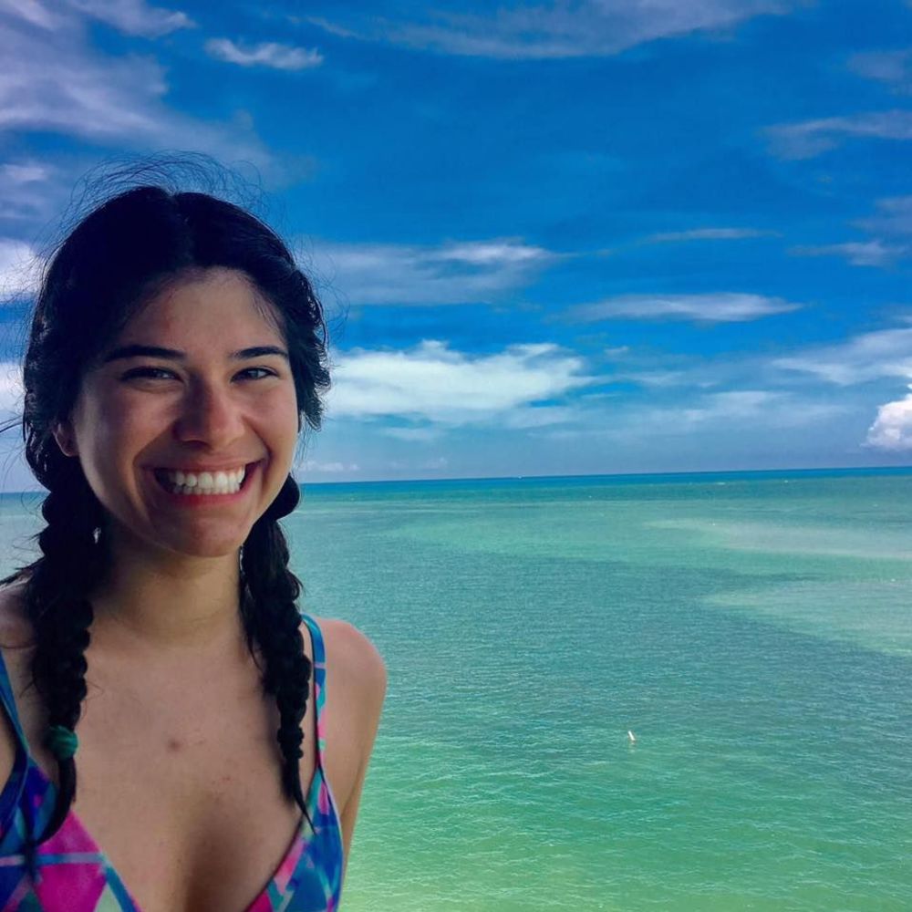 Meet your Posher, Stephanie