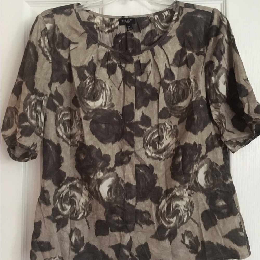 EUC size 12P Talbots grey flower print blouse
