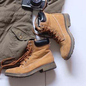 Timberland style workboots