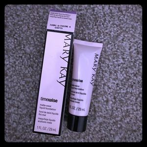 Mary kay matte wear foundation