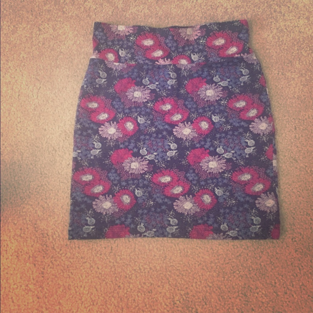 Dark blue, high waist floral skirt ( forever21)