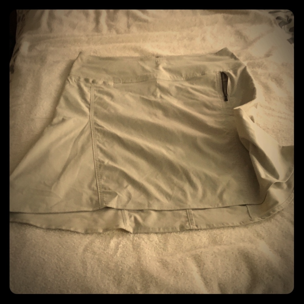 Royal Robbins travel skirt