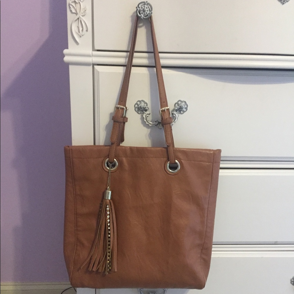 Brown shoulder purse