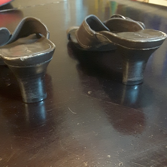 6.5M Antonio Melani 1" heels dress shoes used - Picture 5 of 6