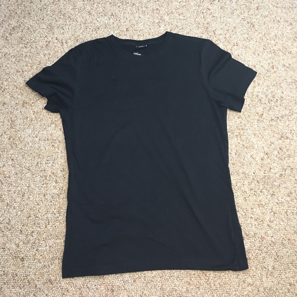 H&M men's tee