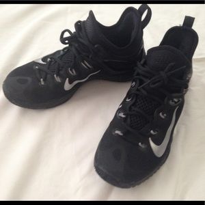 Men's Size 8 Nike Zoom Basketball Shoes