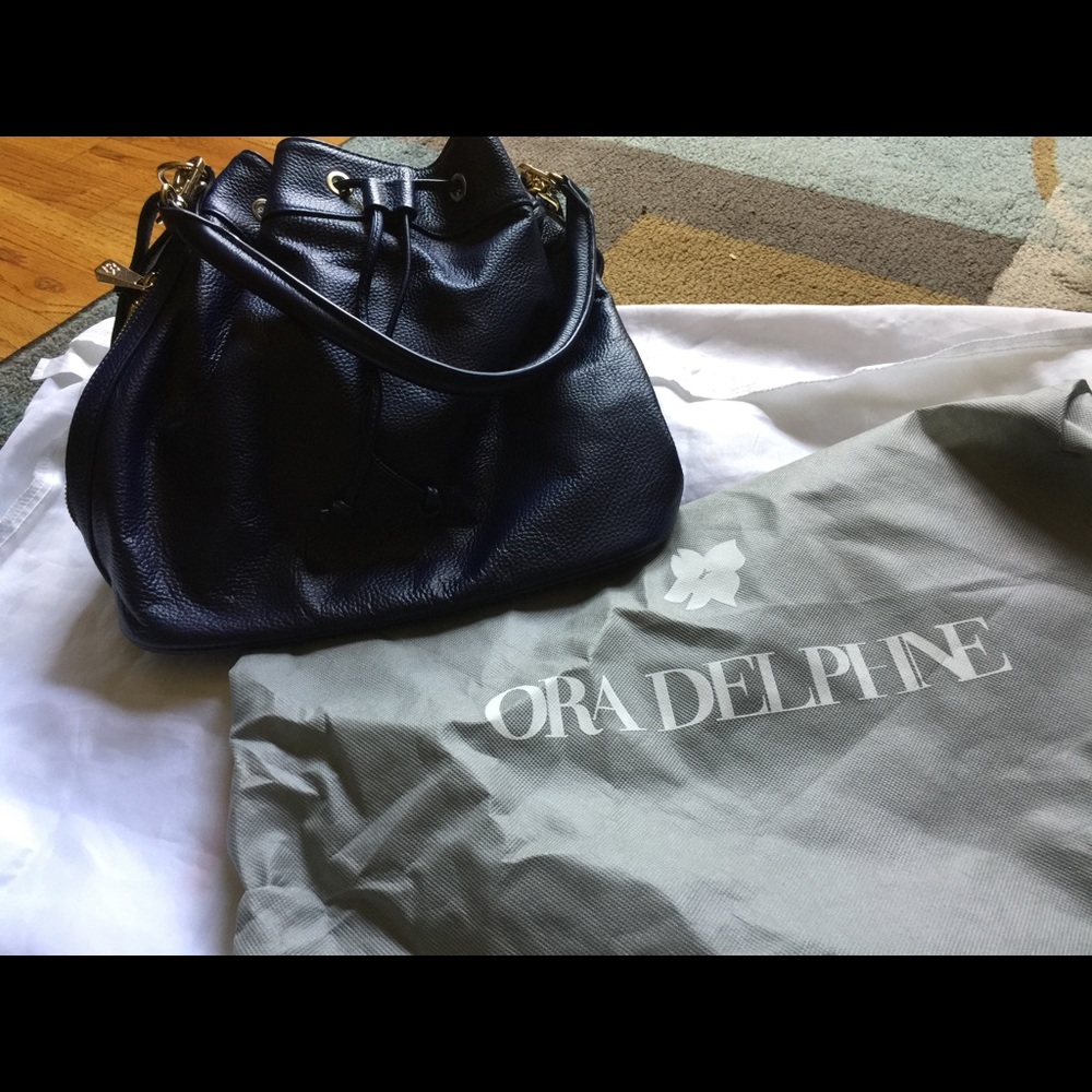 Ora Delphine Bucket Bag Worn Once Small Stain - image 3
