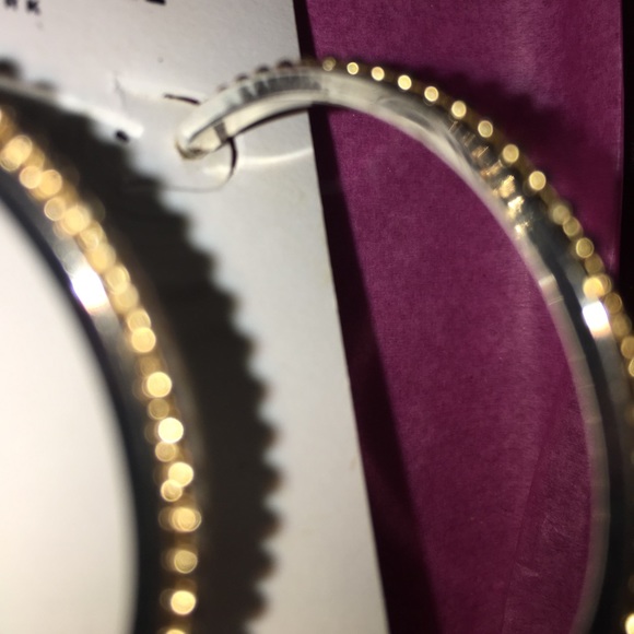 Kenneth Cole silver hops with gold beads NWT - Picture 3 of 4