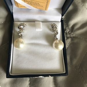 Pearl earrings