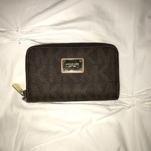 Michael Kors Wristlet