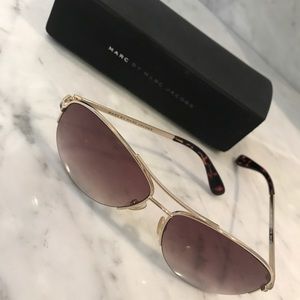 Marc Jacobs Aviators (gold frame) PRICE REDUCTION