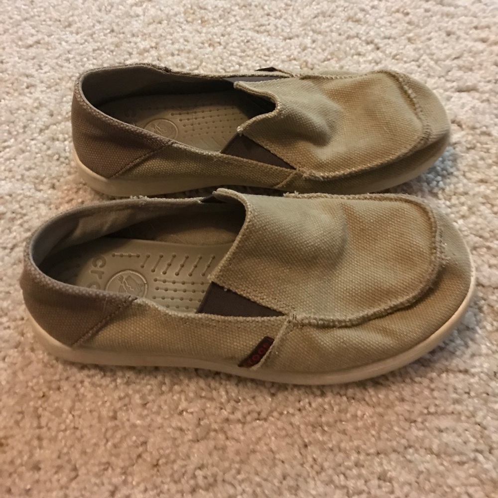 Crocs casual moccasin junior size 5