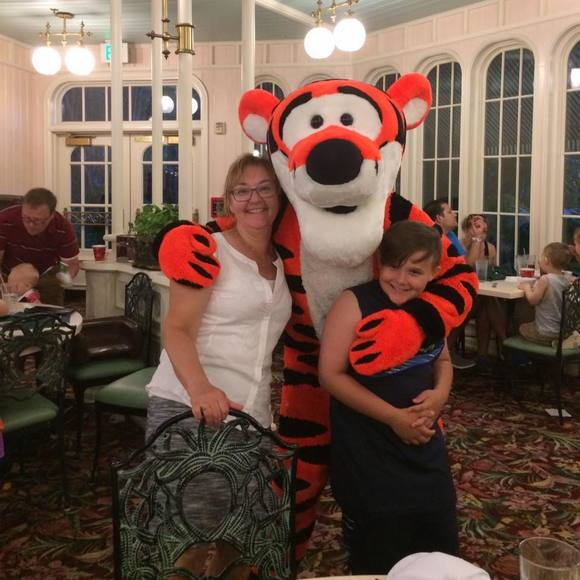 Meet your Posher, Lucille - Picture 1 of 1