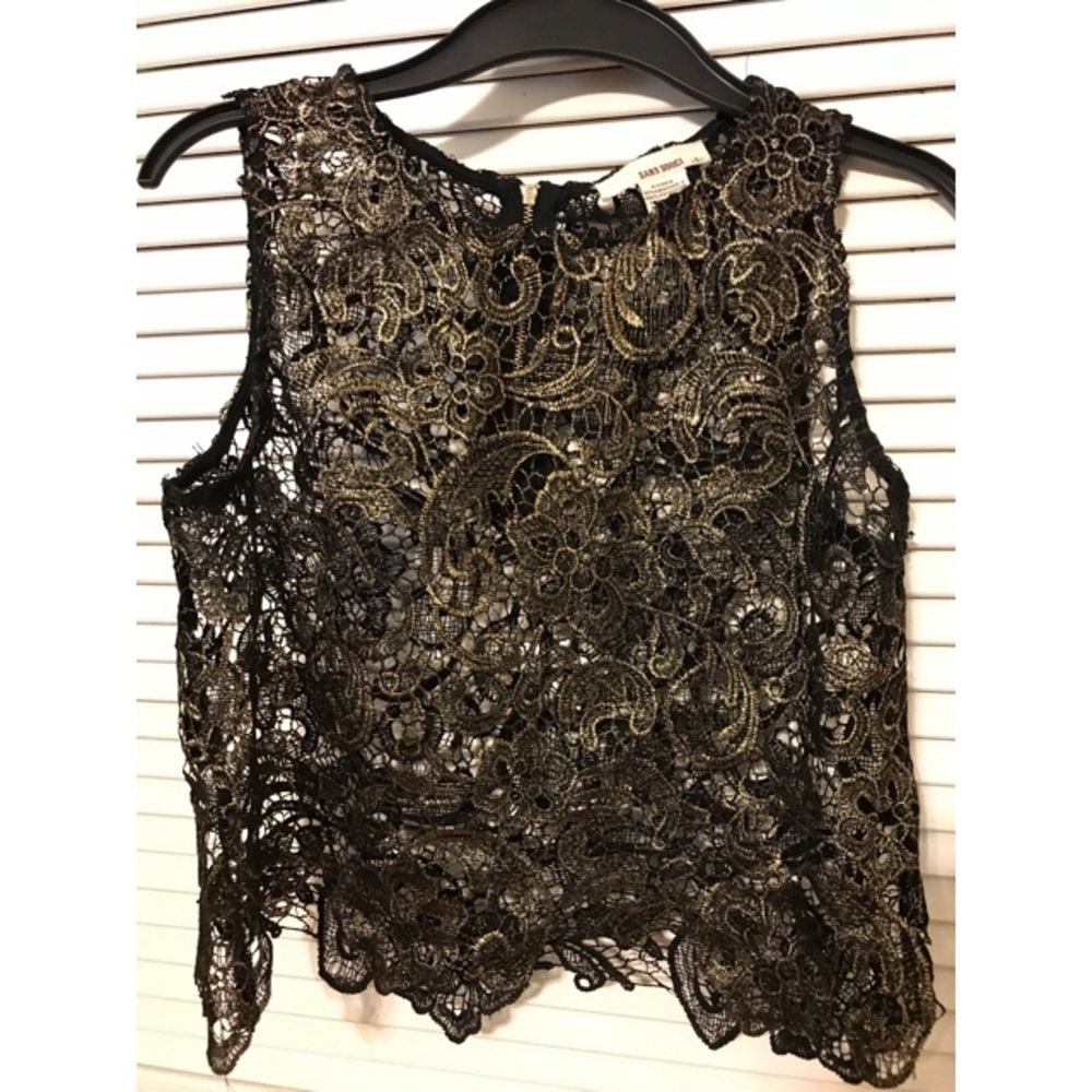 Golden lace crop top!
