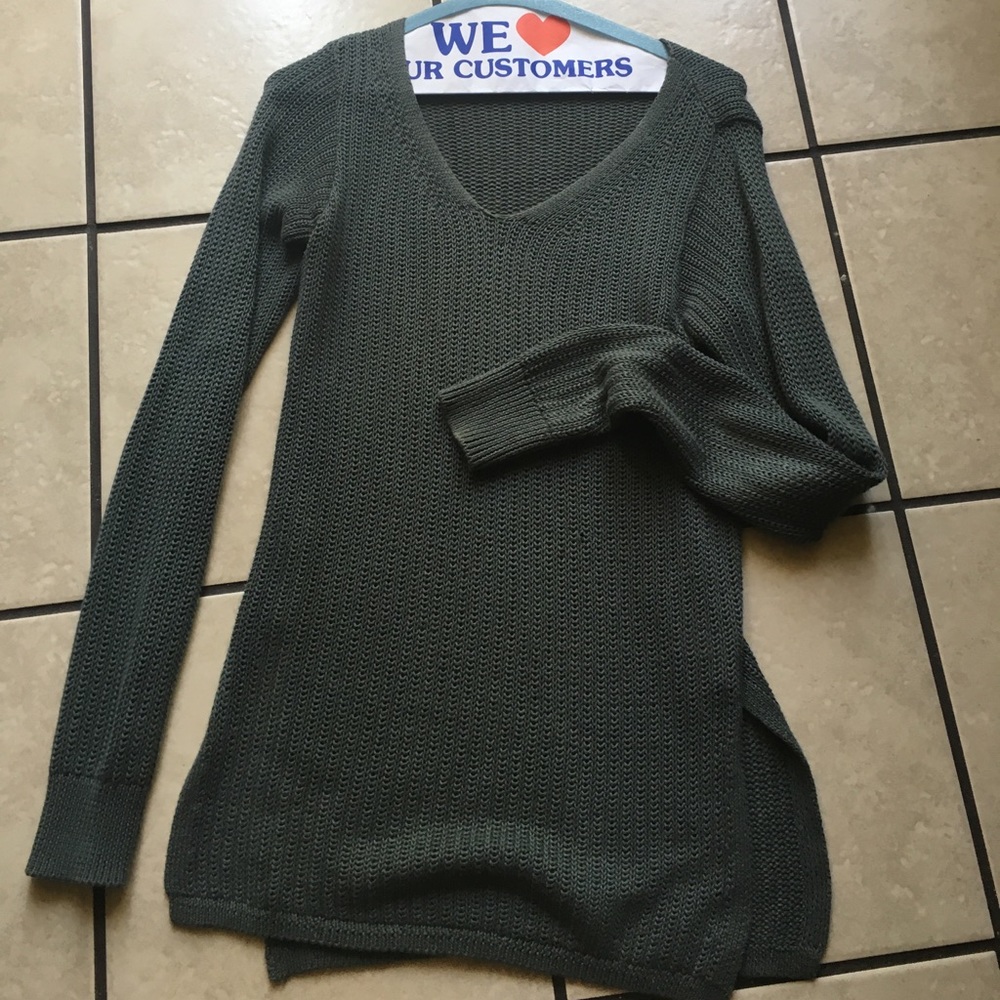 Long sleeve olive/ military green v-neck sweater