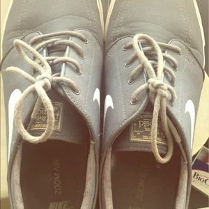 Nike Janoski grey size 13 like new