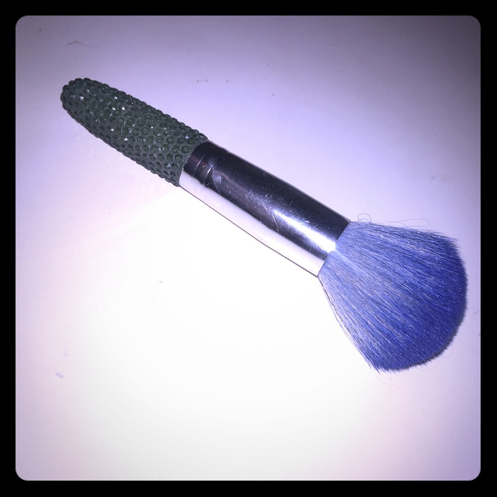 Blue rhinestone makeup brush