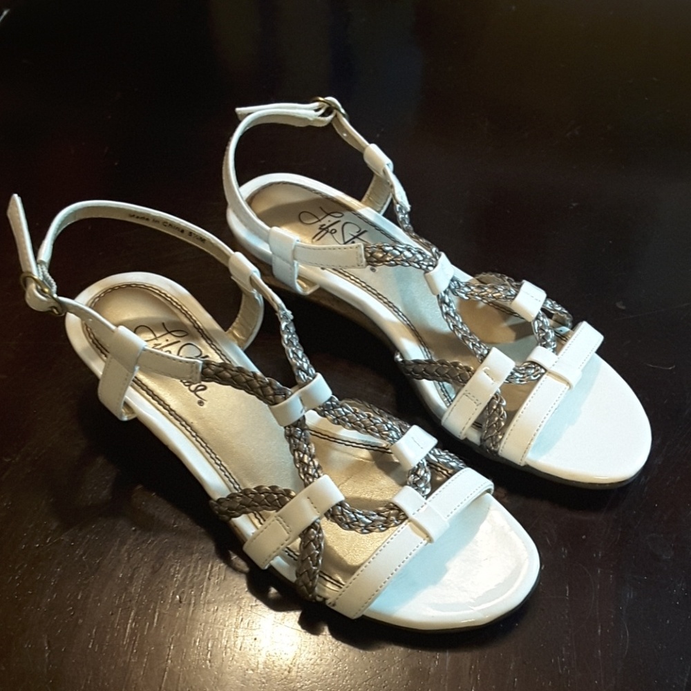 5.5M Life Stride open toe dress shoe