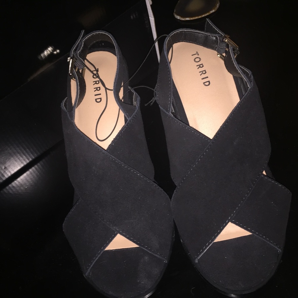 Crisscross stacked sling back by torrid