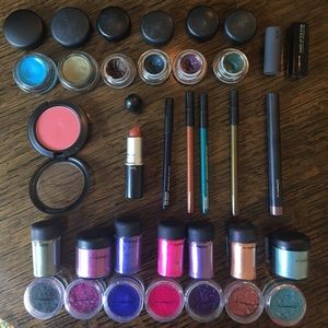 MASSIVE MAC Makeup Haul! + two samples