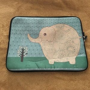 Elephant Lap Top Case