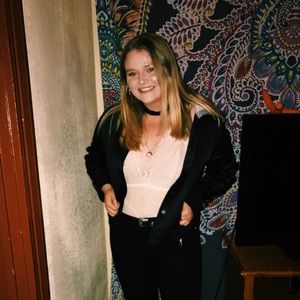 Meet your Posher, Amber