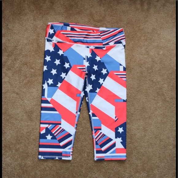 *top sold* Patriotic Racerback Sportsbra w/ Capri - Picture 3 of 3