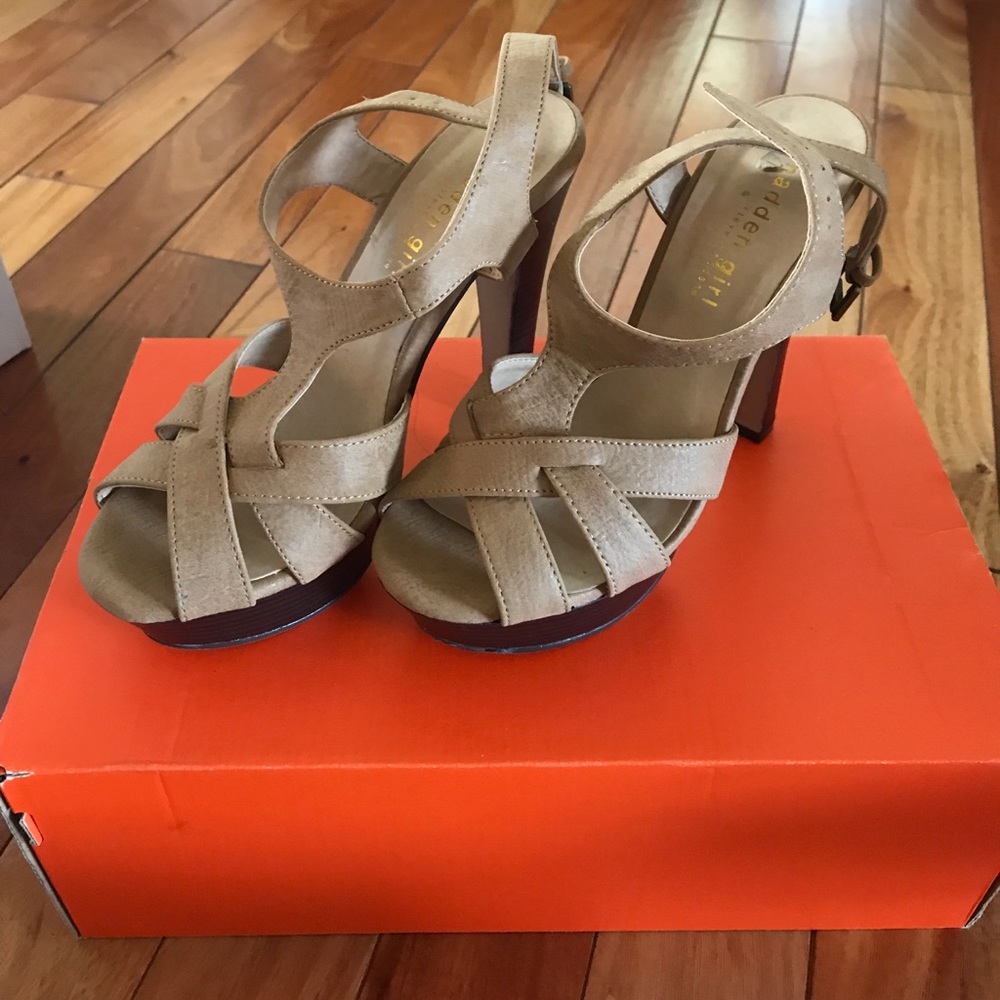 Madden girl sandals