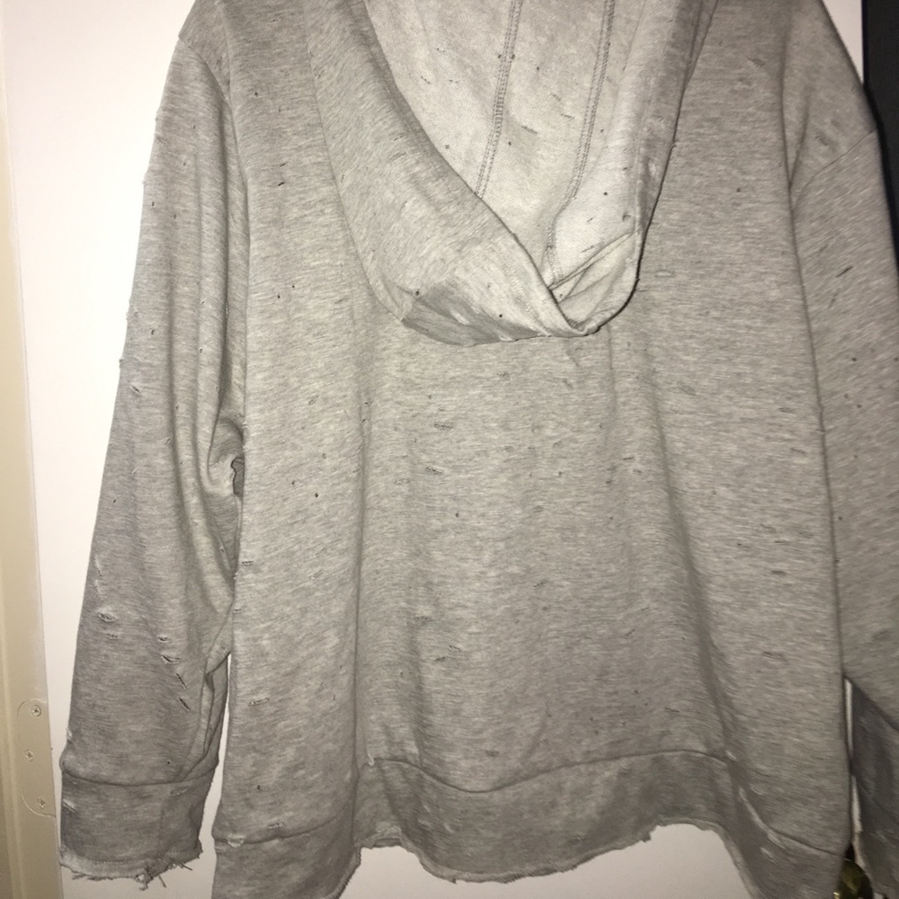 Sweater - Picture 3 of 4