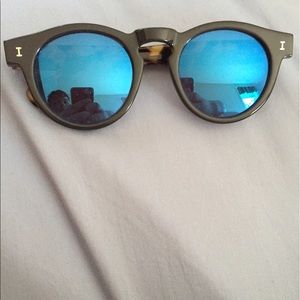 Illesteva Leonard sunglasses