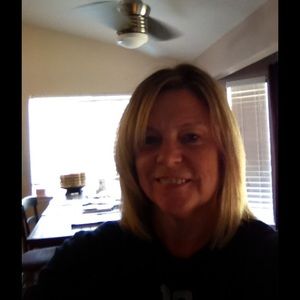 Meet your Posher, Cristina