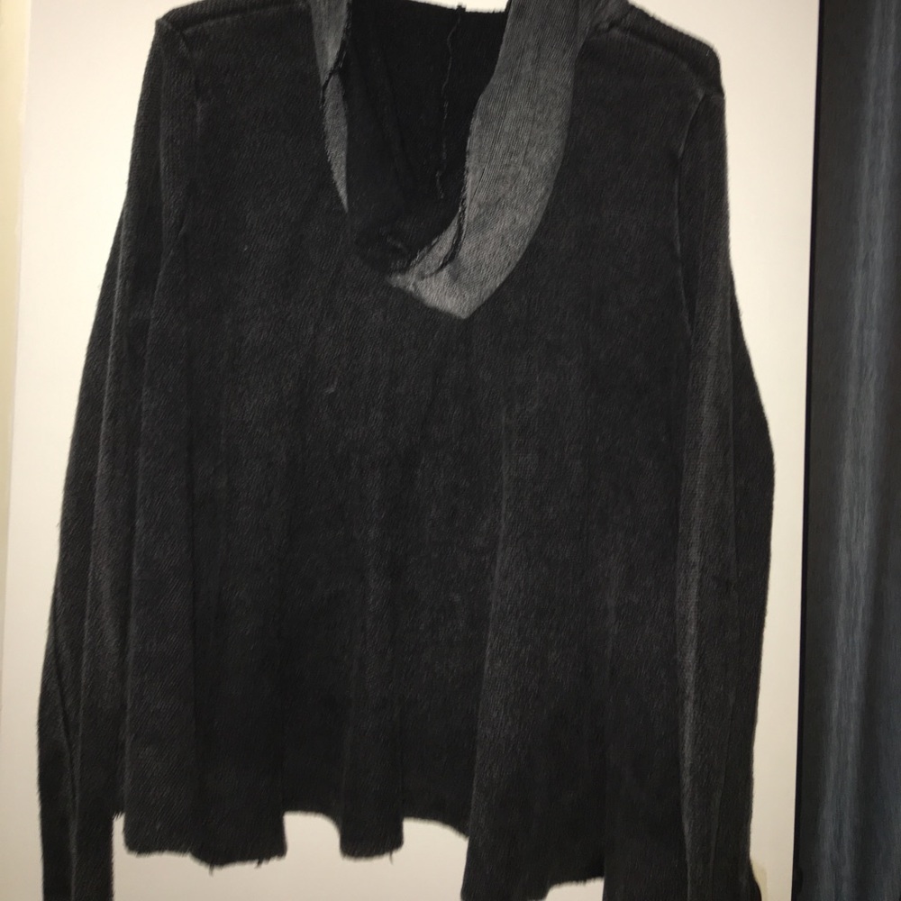 Sweater - Picture 3 of 3