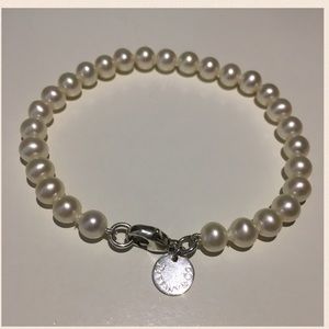 Tiffany pearl bracelet