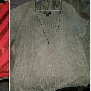 Tan swester shirt
