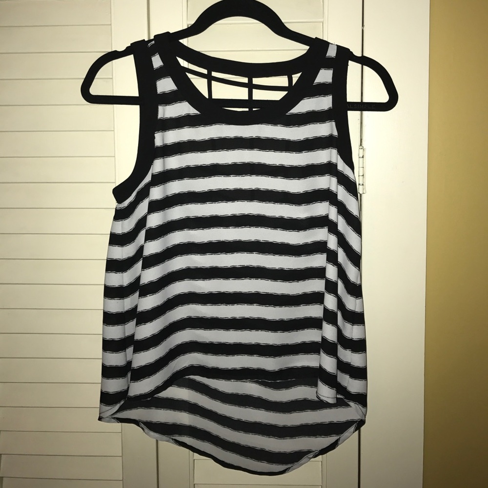 Caged back chiffon tank