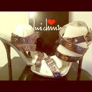 Luichiny stiletto heel shoes