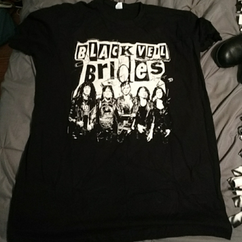 Black veil bride tshirt unisex