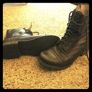 Steve Madden Troopah Combat Boots