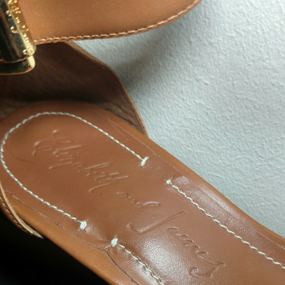 Elizabeth and James Sibil Wedge Platform Sandals - Picture 4 of 7