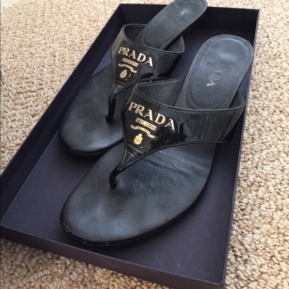 Black Prada 1" Heels