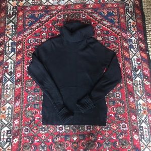Black sweater - staple for your wardrobe! Size Sm
