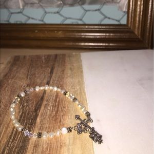 Sterling silver and pearl bracelet