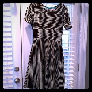 BNWOT attached LuLa Amelia size M. Beautiful