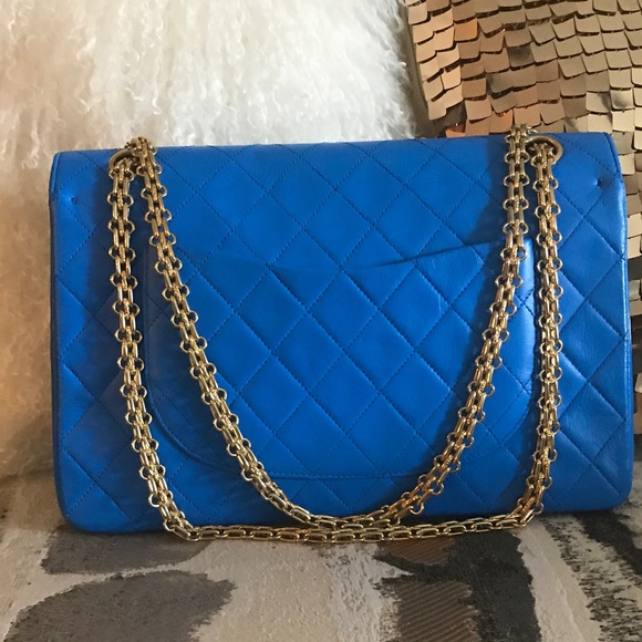 CHANEL CLASSIC FLAP 2.55 BLUE 🦋🦋 - Picture 3 of 8
