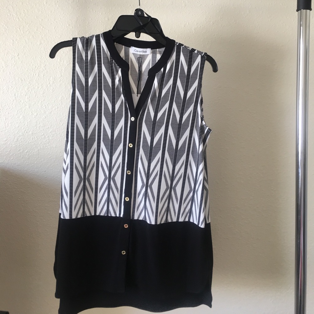 CK Graphic Sleeveless Blouse