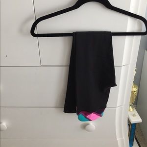 Black ivivva leggings