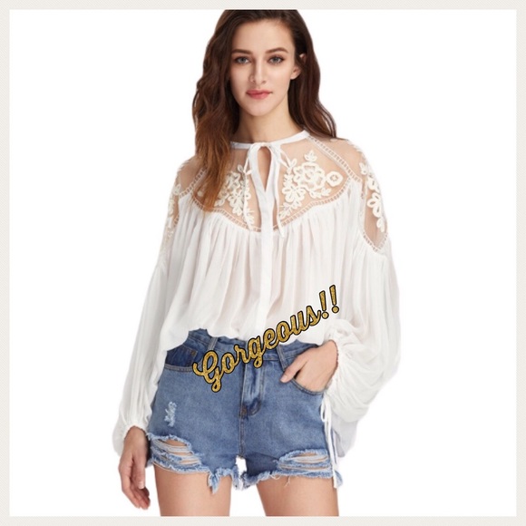 Tops - New Item-Vintage Applique Crinkle Blouse